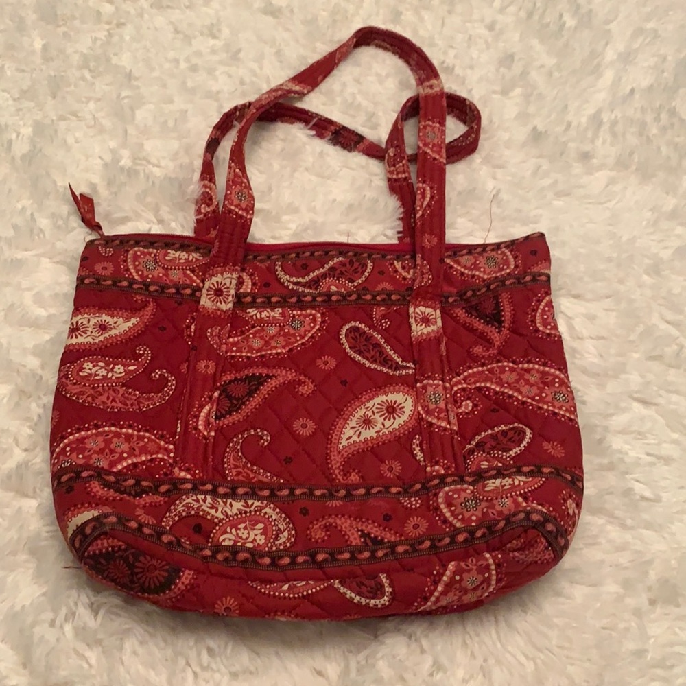 Vera Bradley Mesa red print shoulder purse